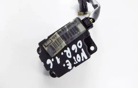 Nissan Note (E11) Air flap motor/actuator 0300adf002