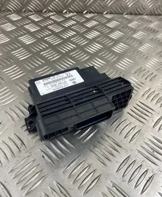 Audi Q7 4L Power management control unit 4F0907280E 4F0910280 F005S00292