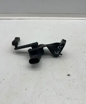 Tesla Model X Rear air suspension level height sensor 142097600B