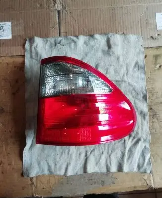 Mercedes-Benz E W210 Rear/tail lights A2108205464