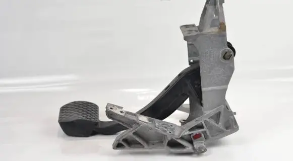 Audi A4 S4 B7 8E 8H Pedal assembly 8E1721117A