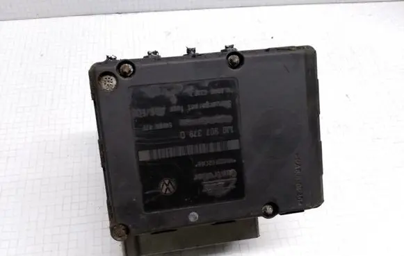 Volkswagen Golf IV ABS Pump 1J0907379Q 10094903323 5WK8477
