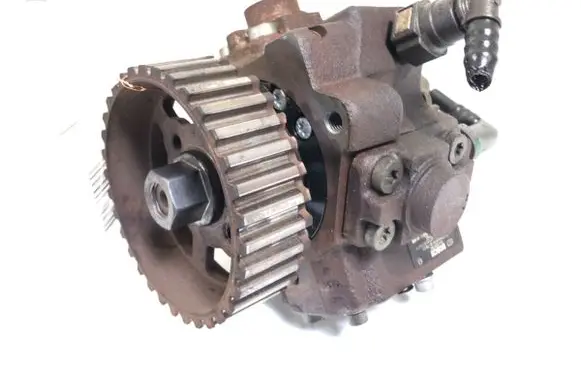 Citroen C5 Fuel injection high pressure pump 9683703780