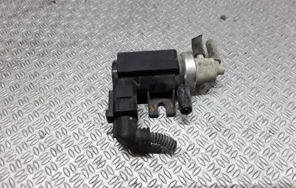 Volkswagen Sharan Turbo solenoid valve 72290304