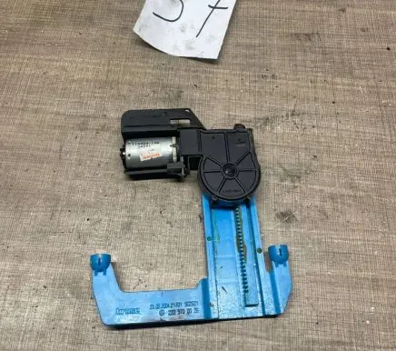 Seat adjustment motor