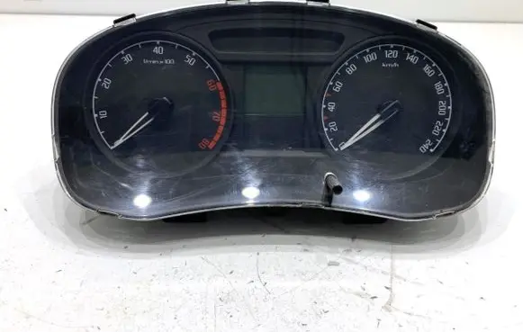 Skoda Fabia Mk1 (6Y) Speedometer (instrument cluster) 5J0920801B