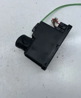 Audi A6 S6 C4 4A Central locking vacuum pump 4A0862257C 8TN00689300
