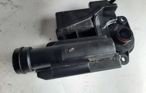 Audi A8 S8 D3 4E Breather/breather pipe/hose 079103464F