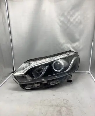 Toyota Proace Headlight/headlamp 9808589980