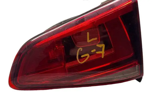 Volkswagen Golf VI Tailgate rear/tail lights 5G0945094AA 90029158