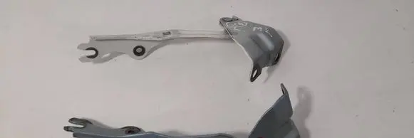 Mazda 2 Engine bonnet/hood hinges 00000066