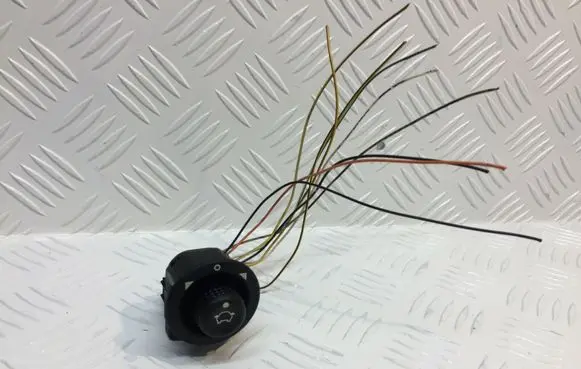 Ford Fiesta Wing mirror switch 93BG17B676BB