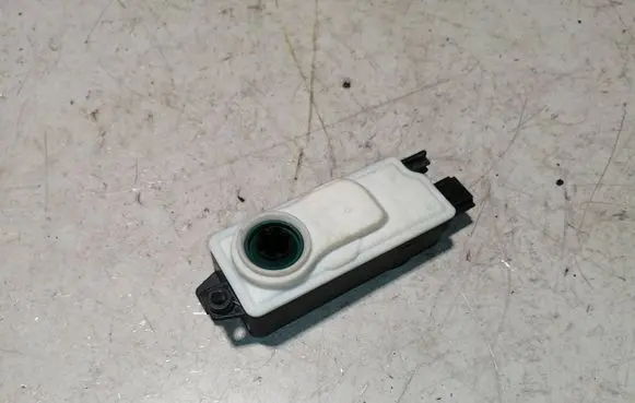 Ford F150 Radiator active air flap actuator ML348476AD