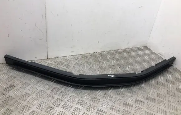 BMW 4 F32 F33 Engine compartment rubber 