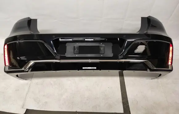 BMW 7 G70 Rear bumper 5A3DA93 51128081541 51125A3DA93