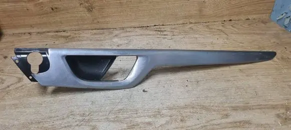 Volvo V70 Front door interior handle trim 8652395