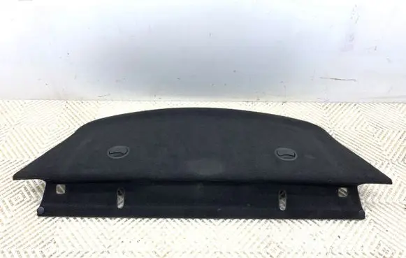 Parcel shelf