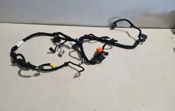 Maserati Ghibli Seat wiring loom 670007822