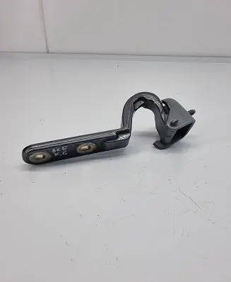 Mercedes-Benz GLE (W166 - C292) Tailgate/trunk/boot hinge A1667403100
