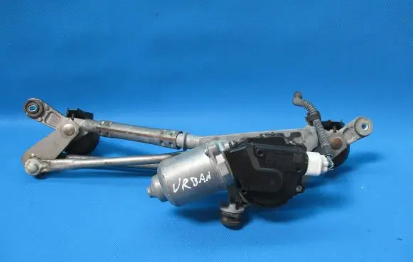 Toyota Urban Cruiser (XP110) Front wiper linkage and motor 8511052550