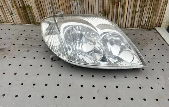 Toyota Corolla E120 E130 Headlight/headlamp
