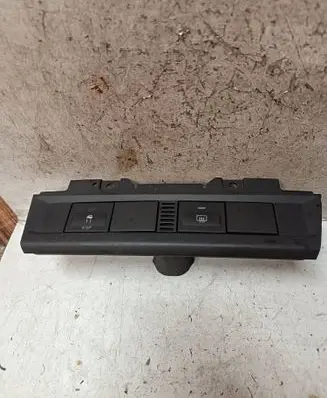 Ford Focus Windscreen/window heater switch 4M5113D734BC