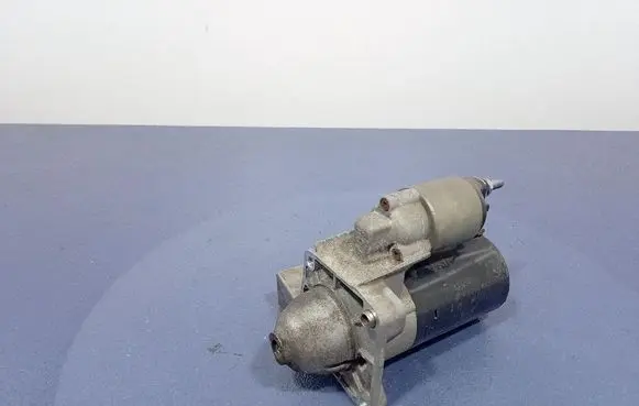 Alfa Romeo Giulietta Starter motor 51804744