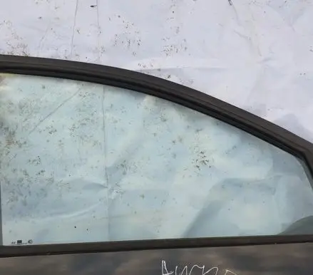 Hyundai Matrix Front door window glass four-door