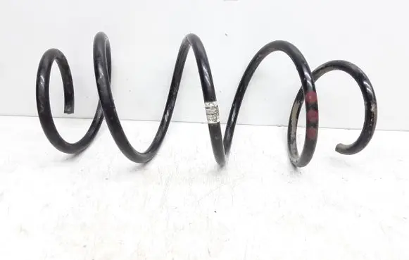 Mercedes-Benz C W204 Front coil spring