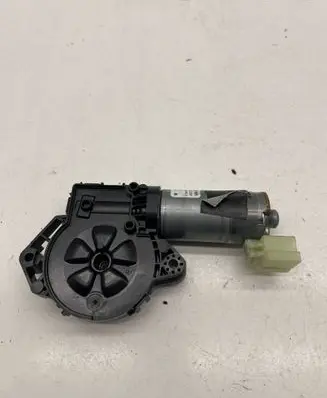 Seat Ateca Sunroof motor/actuator 3G9877795F 0390200132 S91651302