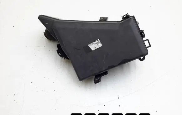 Subaru B9 Tribeca Fuse module