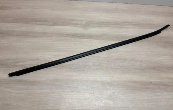 Cupra Born Front door glass trim molding 10a837477
