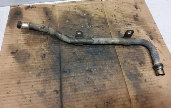 Toyota Corolla Verso E121 Engine coolant pipe/hose