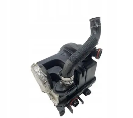 Audi A8 S8 D2 4D Transmission/gearbox oil cooler 079103542B |0000000000085746