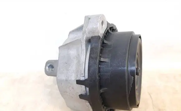 BMW X6 G06 Engine mount vacuum valve 2987952