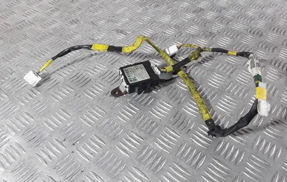 Toyota Prius (XW20) Door control unit/module 8999147030 48411010740