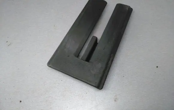 Toyota Corolla Verso AR10 Rear seat rail trim cover 721570F020
