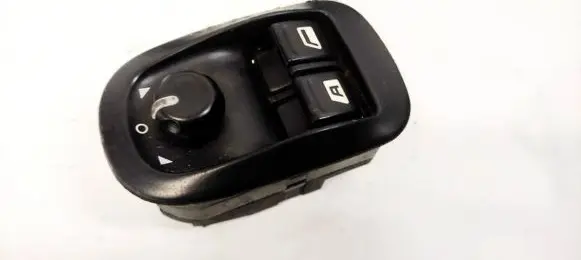Peugeot 206 Electric window control switch