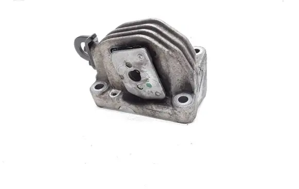 Volvo S60 Engine mount bracket 30741583