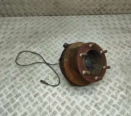 Iveco Daily 6th gen Front wheel hub 504366658 5801341553