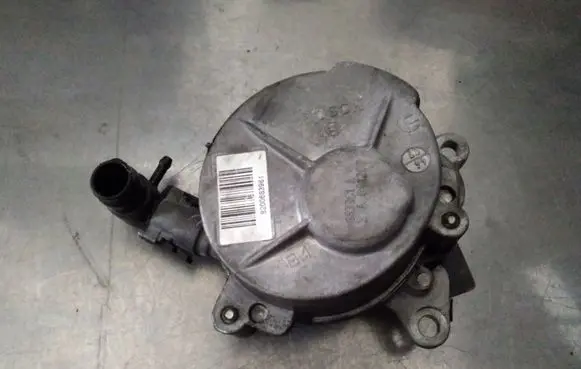 Renault Laguna III Vacuum pump 8200683981 683981A 2A041207