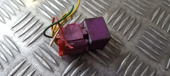 Peugeot 206 Other relay 03517