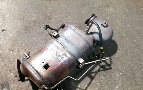 Chevrolet Captiva Catalyst/FAP/DPF particulate filter 25184392