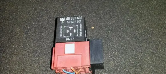 Opel Vectra B Other relay 90532634 50537001