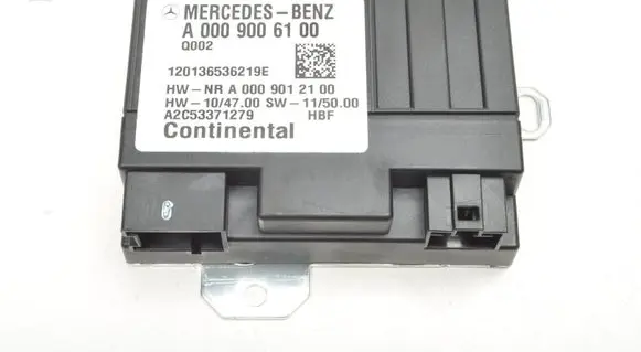 Mercedes-Benz SLK AMG R172 Fuel pump relay A0009006100
