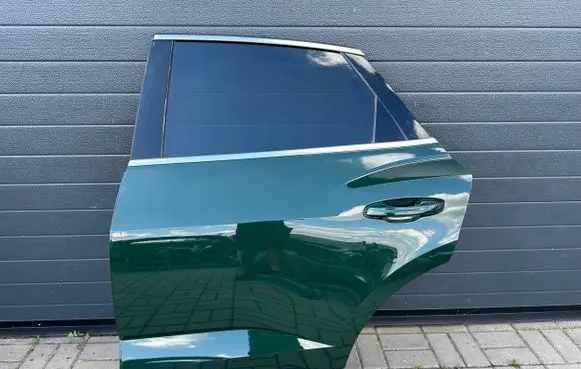 Audi Q3 F3 Rear door