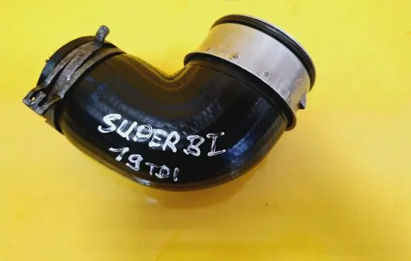 Intercooler hose/pipe