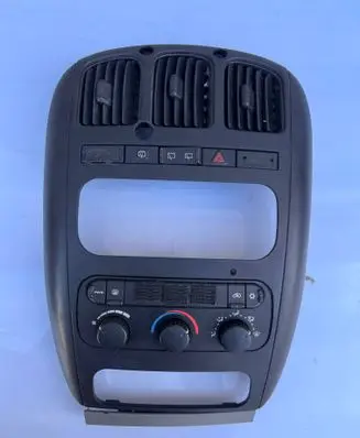 Chrysler Voyager Climate control/heater control trim P05005041AC