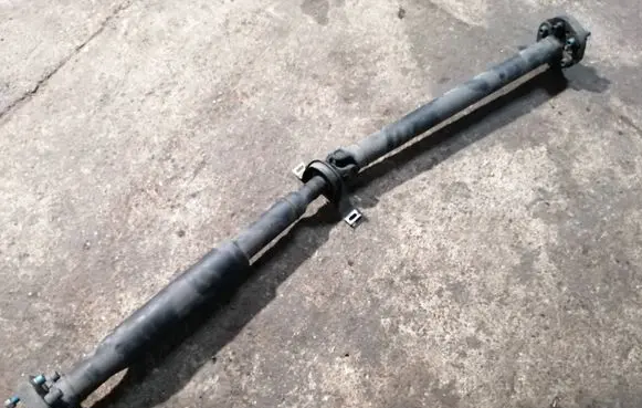 Mercedes-Benz C W204 Drive shaft (set) 2044100816 A2044100816