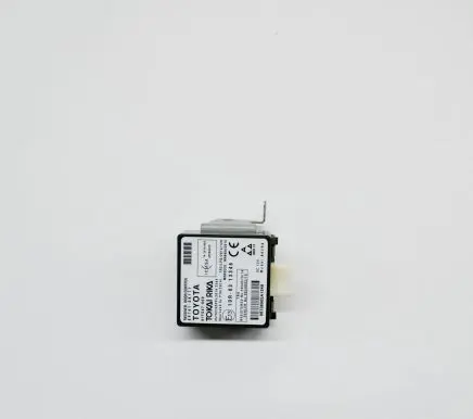 Toyota Hilux (AN120, AN130) Door control unit/module 61F047000 897410K171